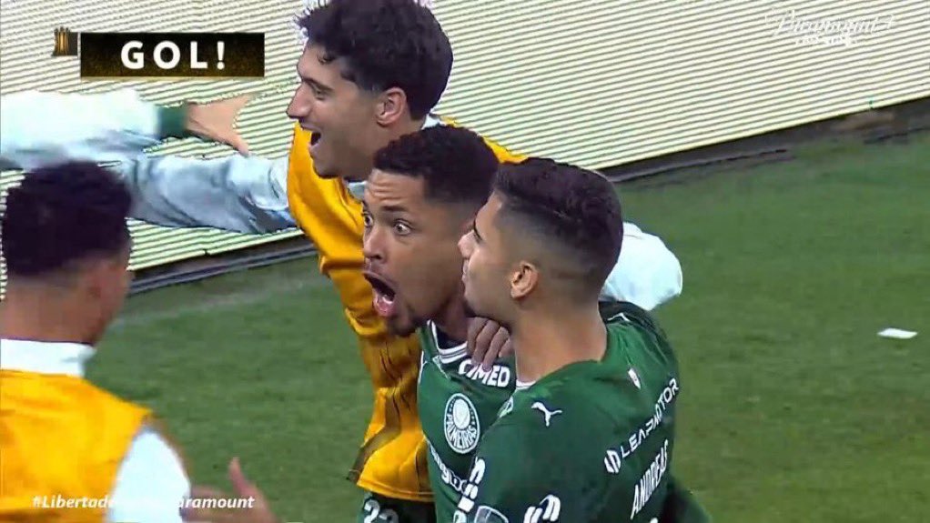 verdemilgrauu's tweet photo. É ELE

EU NUNCA VOU TE ABANDONAR 

EU TE AMO, VITOR ROQUE

É O TIGRINHOOOOOO 🐅🐅🐅🐅🐅 https://t.co/csRSIVv2z3