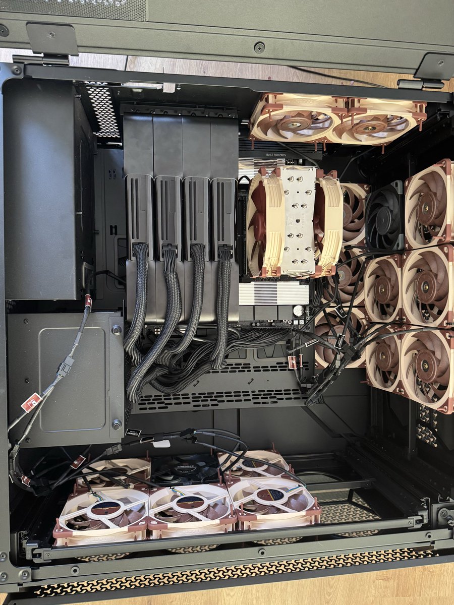 0xSero's tweet photo. Avoid buying:

- RTX 5090
- RTX 4090  
- M3 Ultra 

Do buy: 

- RTX 3090
- DGX Spark
- RTX Pro 6000 
- M5 Ultra 
- AMD Strix https://t.co/tZcgItZyWV
