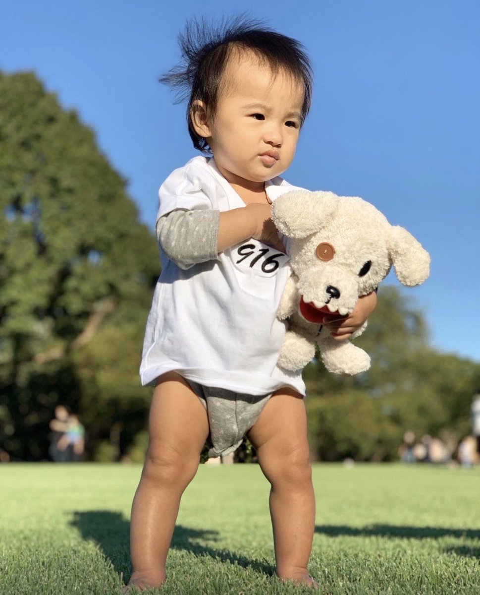 bar__tantra's tweet photo. 9月16日は長女の誕生日でした。あっという間に6歳。これからいろんなことを経験して、
少しずつ大人になっていくんだろうけど、
今の素直さや、人に優しくできるところは
ずっと大切にしてそのままの良さを活かしながら、素敵な人になってくれたら嬉しいな。
誕生会はまだなので写真は去年の。 https://t.co/xfgIZaRrgV