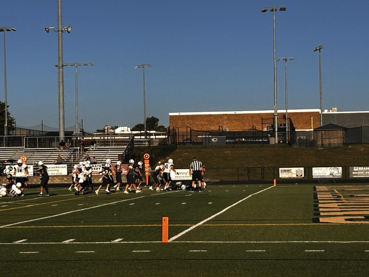 CMSGoBlue's tweet photo. Another W for the CMS football team. Go big blue! 💙💛 https://t.co/0Qu0ck0kkU