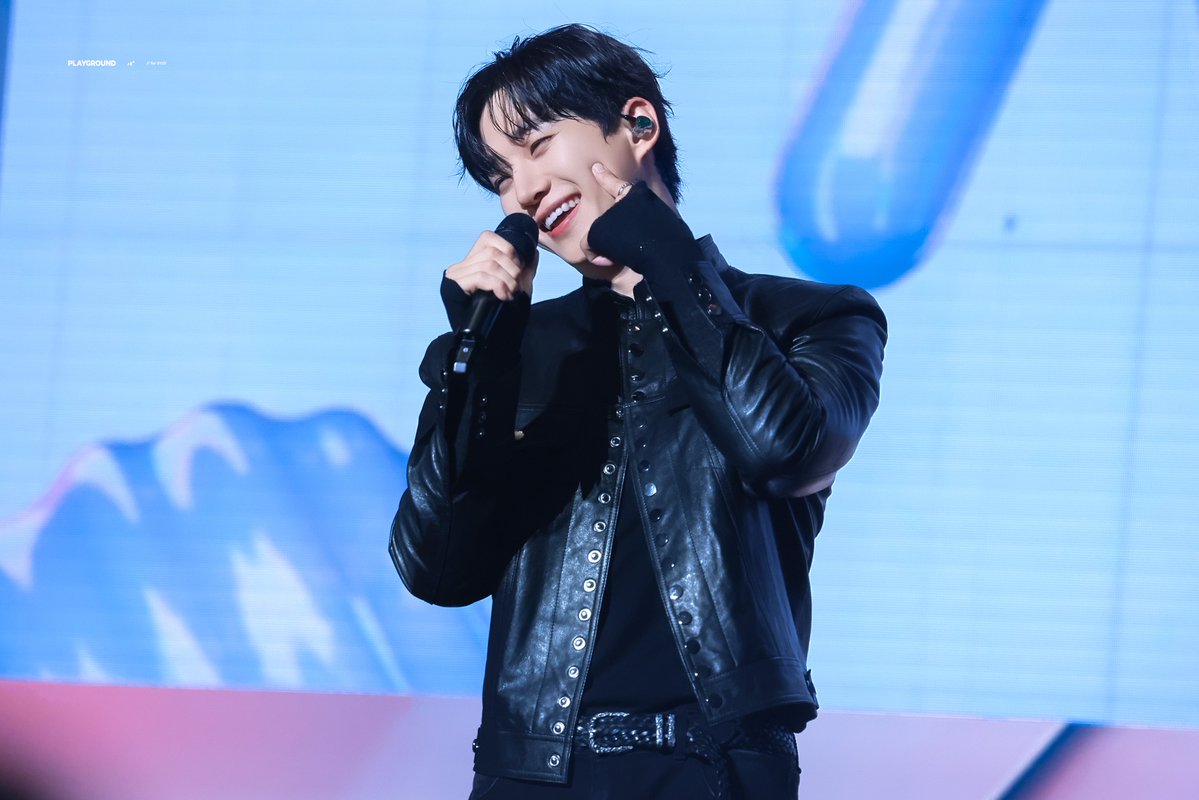 playground_nat's tweet photo. 260912 LEE JUNHO FANMEETING in Seoul 'AUTUMN NOTE' ╰(*´︶`*)╯💛

#준호 #이준호 #JUNHO https://t.co/CbhNwJNDOv