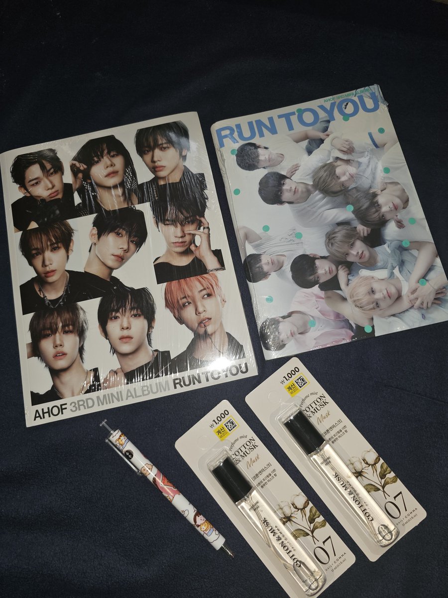 mengfjrd's tweet photo. From Box 41.. ang nakagiba ng merch ban ko 🥹
Thank you, ate @kr_prints . Ang tagal ko nang hindi umorder hehe pero same quality of service and products pa rin. 🤘💙
#LegitKoreaPasabuy https://t.co/ReLlUUXEVm