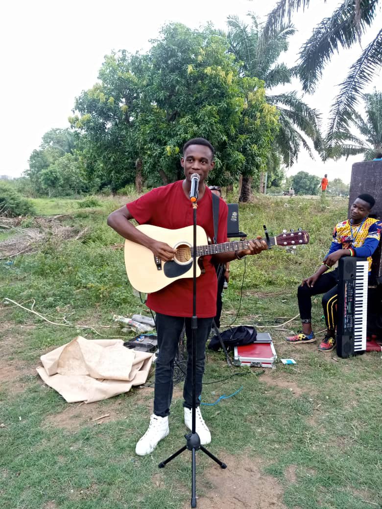signupcreators's tweet photo. Let's resume with a major throwback! 

Photo News: Our very first meet and greet in Abuja, 2021.

#SignupCreators https://t.co/6jqiDufqlm