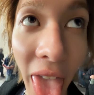 Sugaria93's tweet photo. @eom2k That’s hilarious https://t.co/A7eWoM4NIF
