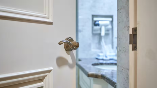 Beek10Beek's tweet photo. Whether you’re a first-time buyer or in the market for another home, knowing what to look for—before you close—may save you a great deal of cash and hassle down the road. https://t.co/D9ZGNq1Cze https://t.co/yoUogC7x5Y