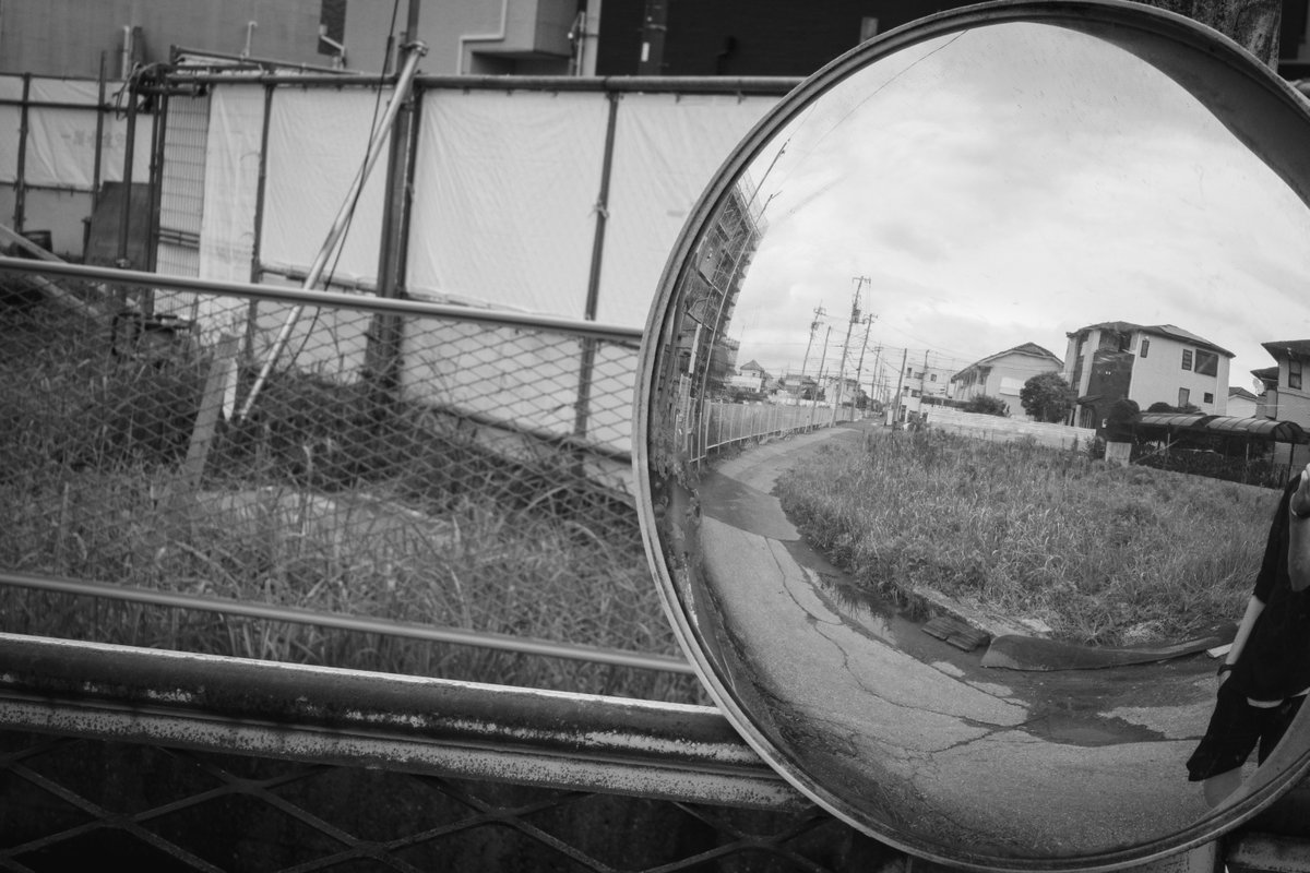 arikawa_tp's tweet photo. そちらとこちら、U&amp;I
#grsnaps #ricohgr https://t.co/hXIleZJhJb