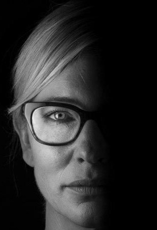 giusepp80039000's tweet photo. Per un'amica..........
Donna tenebrosa. Fredda, crudeà, indifferente, sensuale, superba e soprattutto capacità di fingersi altre da sé. Notte..... https://t.co/CZqo5GtLw8