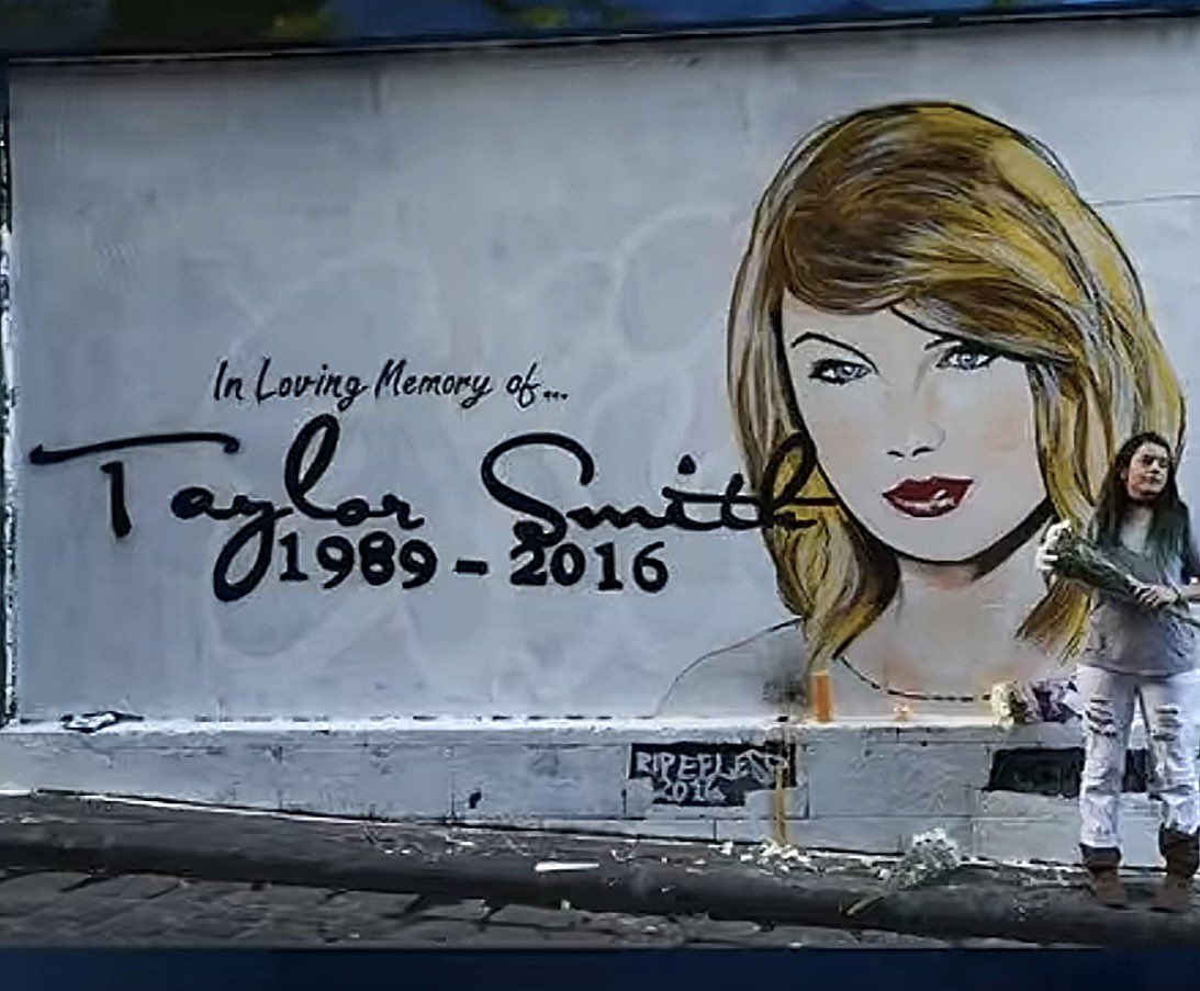 TSstatistics's tweet photo. Back to 2016, when people on social media thought they had ended Taylor’s career, but they were actually making her immortal. 😂

Where are they now? … Probably still in therapy. 💀 https://t.co/SWewsasH7x