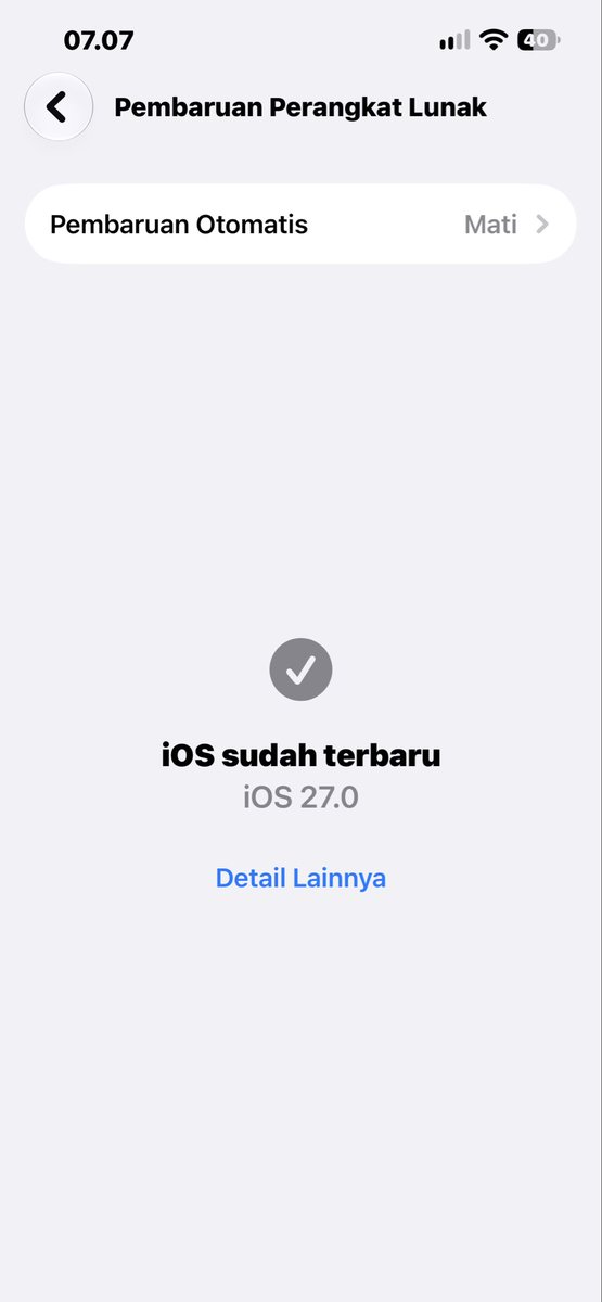 ciloqinak's tweet photo. IOS 27 fitur lain oke lah, TAPI INI BISA GA SIH FITUR BLUR BELAKANG CHAT DI WA TETEP ADA😭balikin gakkk blur nya😭🫵🫵 https://t.co/7Ab0Ihn4qx