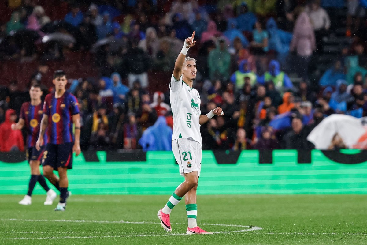 Forca_Fcb's tweet photo. ياسين زبيري (راسينغ سانتاندير): 

« سجلت اهم هدف في مسيرتي، لانه في ملعب برشلونة وانا اعشق برشلونة » https://t.co/4N9gzI8Y13