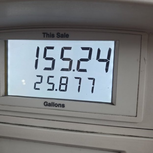 PNWConservative's tweet photo. Thank you Climate Commitment Act!!

Just filling up my suburban https://t.co/X9KWXjcI61