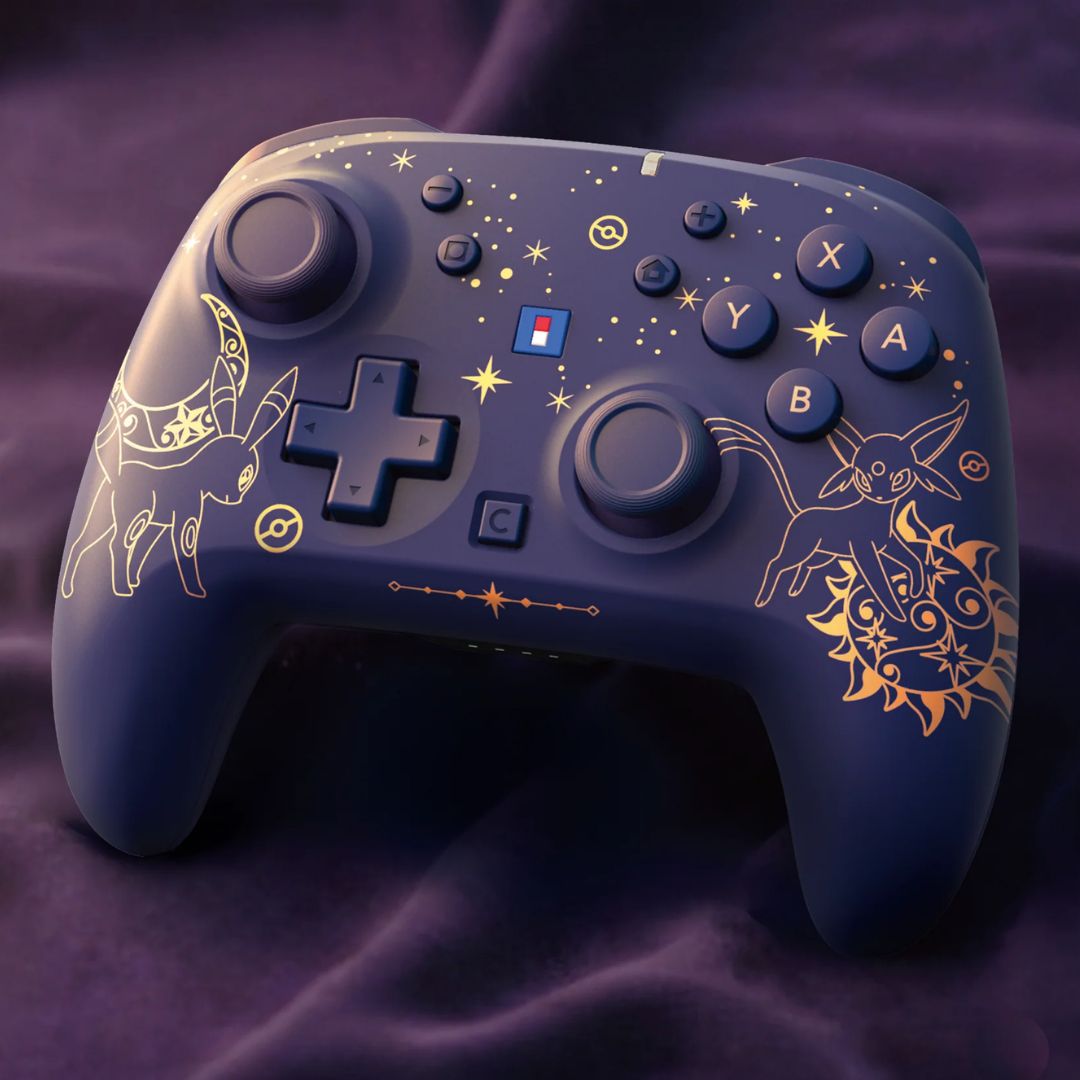 mecchaJP's tweet photo. 🌙💜 Pokémon HORI Nintendo Switch 2 - Wired Hori Pad TURBO, Shoulder Pouch &amp; Quilting Pouch - Espeon &amp; Umbreon Starlight Night ✨️ Coming Soon!

#Pokemon #Espeon #Umbreon #Hori https://t.co/dpxQl2cJLc