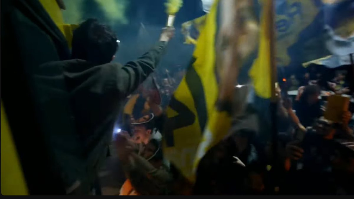 blackjaguarmvp's tweet photo. Caralho os caras botaram pra fuder

Sa poha virou jogo de libertadores do Renan contra Lula, Flavio Bolsonaro e o resto do Brasil

É desse amor ao esporte que tanto falo https://t.co/wmbYtEXdyY
