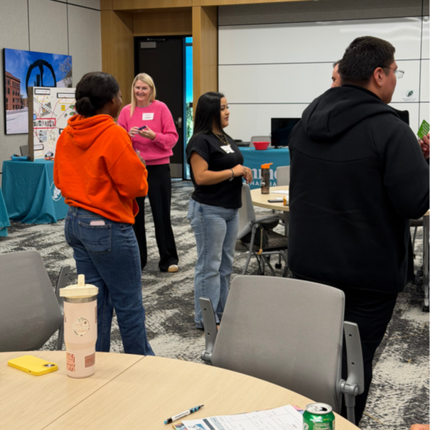 iJAGRocks's tweet photo. 🏀 #WorkforcePartnerWednesday
Roosevelt #iJAG students @DMschools partnered with the @iawolves to help promote their MLK Day celebration!
From marketing materials to outreach ideas, students put creativity, teamwork & communication to work for a REAL client.
TY, #IowaWolves 💙 https://t.co/GdOn7RvfSI