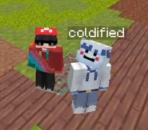 SerialInloop's tweet photo. Hola, ellos son el Coldraven, se quieren mucho, y son muy buenos amigos, Coldi quiere mucho a Aldo, y Aldo apoya mucho a Coldi, no caigan en provocaciones y siempre respeten a los streamers por favor 🫂🤍 polares ❄️🧊 amemos al Coldraven 🙏👑 https://t.co/lVQAOpYhS5