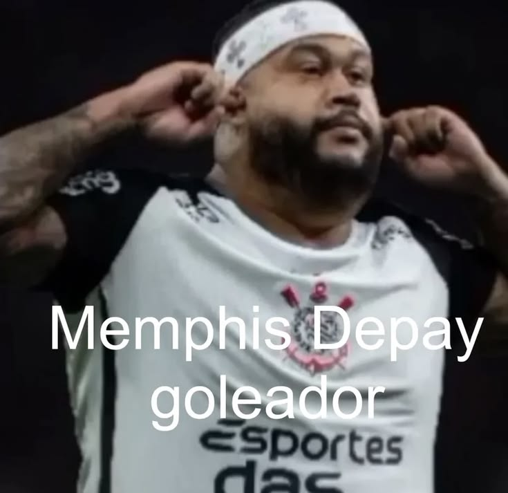 IconicLayy's tweet photo. eu acredito no rocambole do meu time pra fazer o gol da classificação https://t.co/g3wJFnQwaG