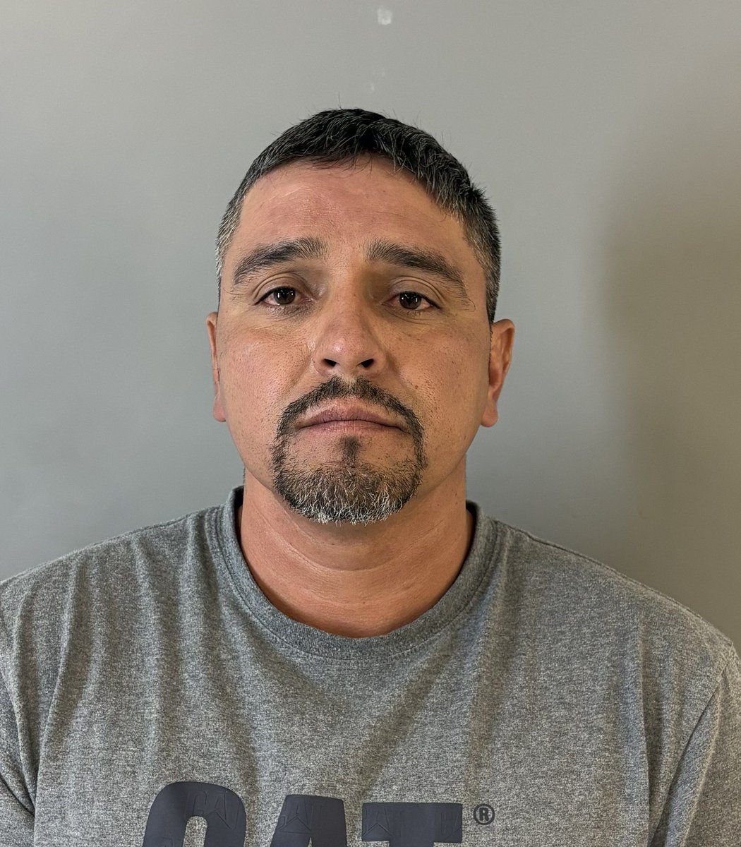 booking photo of Rubio Barron