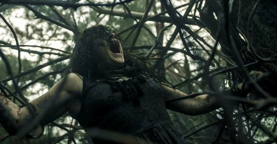 evildeadburnt's tweet photo. EVIL DEAD WRATH is said to connect to EVIL DEAD (2013) from the test screening https://t.co/B4oG6tgqSm