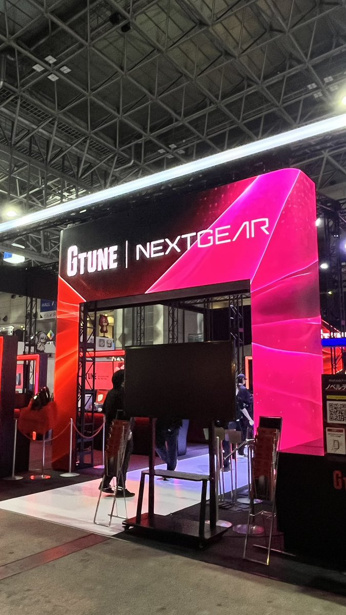 Tani_kae's tweet photo. 初日！ビジネスday
頑張ります(ง •̀_•́)ง

展示ホール8 ブース番号08-N06
#GTUNE #NEXTGEAR 
#東京ゲームショウ30th
#TGS2026 https://t.co/htl3EV1Lto