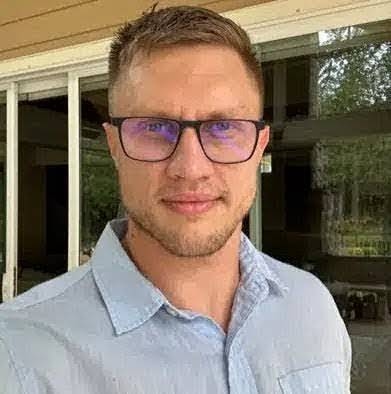 Zhencantdev's tweet photo. ZEC is ripping and I have the perfect SBX type narrative

I found a giga narrative and it is Zcash related and has never ran with correct fees where we can support Roman Storm (mert just replied)

I will manually donate to this address and show proof of it

Roman Storm was wrongfully jailed and needs our support -

I found a site that is supporting him and they have a solana address on it

I tested and it gives the same address each time meaning its an actual address not a random one

https://t.co/vL2tWZfF6W

This coin will help the movement and it is really big

Donation address - 4FPYm9Zp1u5kSViy9XXjcjqdZaedDNE6TxUJNVgs6y8Z