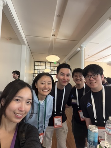 michwirantono's tweet photo. Indonesians x @ycombinator S26 demo day 🇮🇩

A year ago today, @promptingco was in the same place. Every batch gets more and more hardcore, especially with all the deep-tech companies.

So proud of all the S26 founders for making it. Congrats!

@philip_moniaga @arbital_xyz @pangestu_karon @0xstevezilla @0xvincent_eth