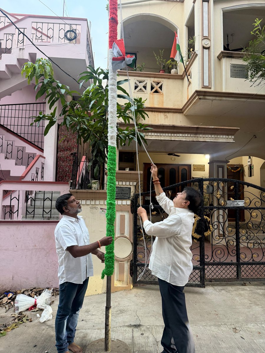 N_RamchanderRao's tweet photo. The historic 17th September.

After enduring 13 months of terror of Nizam and Razakars, it was on this day in 1948, following Operation Polo, Nizam surrendered and Hyderabad State fully integrated into India. 

Unfurled the Tiranga at my residence in honour of this historic day. 

#HyderabadLiberationDay