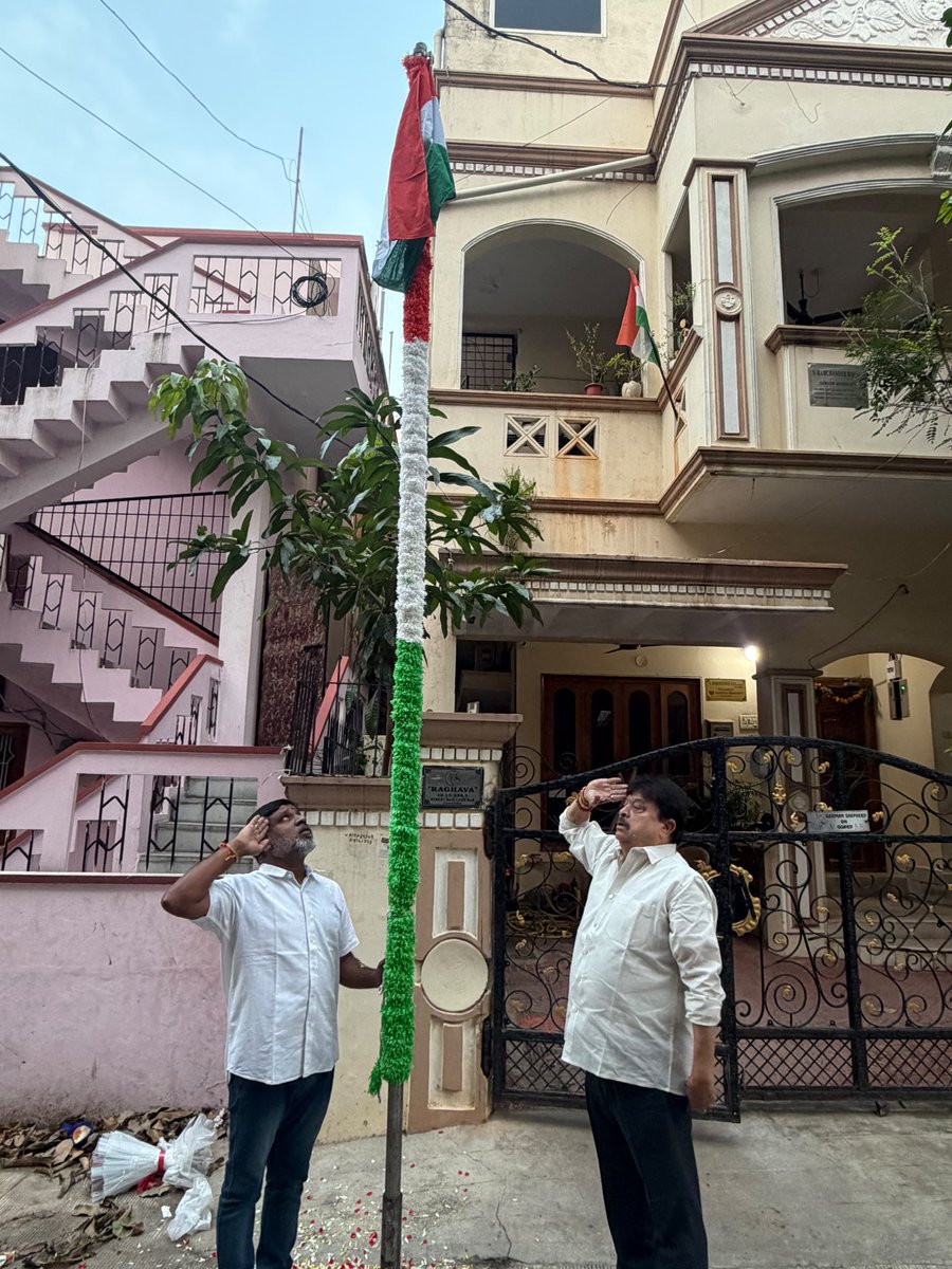 N_RamchanderRao's tweet photo. The historic 17th September.

After enduring 13 months of terror of Nizam and Razakars, it was on this day in 1948, following Operation Polo, Nizam surrendered and Hyderabad State fully integrated into India. 

Unfurled the Tiranga at my residence in honour of this historic day. 

#HyderabadLiberationDay