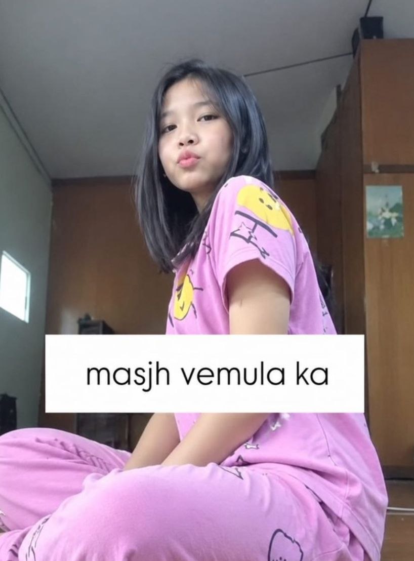 DewiPuspit9h's tweet photo. https://t.co/lCdXv19w3P https://t.co/uBF2WkNgcp
