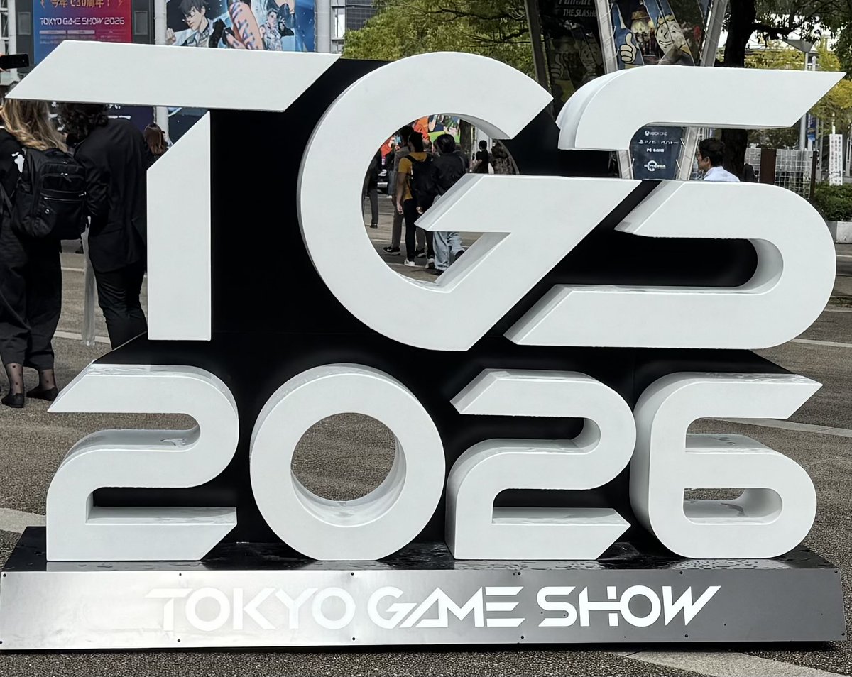 trouble_m9aker's tweet photo. 人多すぎーーー！

#tgs2026
#東京ゲームショー2026 https://t.co/RrfVYLbXsm