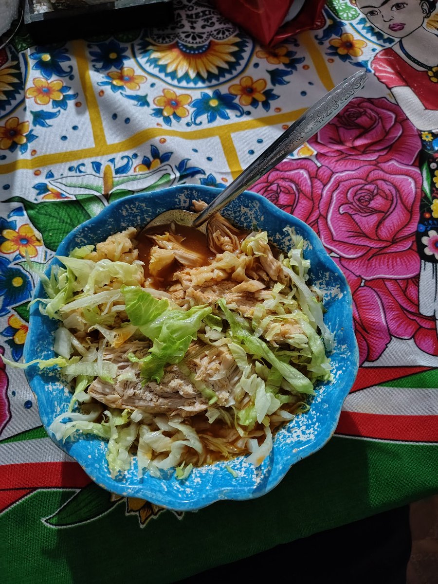 solstatum's tweet photo. pozole :) https://t.co/UQrrPe5Tjn