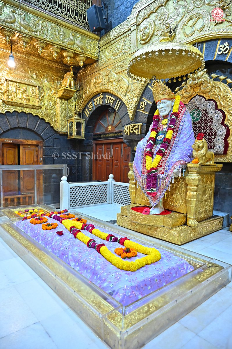 SSSTShirdi's tweet photo. *!! ॐ साई राम !!*
*श्री साईबाबा संस्थान विश्वस्त व्यवस्था,शिर्डी*
*!! ॐ Sai Ram !!*
*Shri Saibaba Sansthan Trust, Shirdi*
≈≈≈≈≈≈≈≈≈≈≈≈≈≈≈≈≈ 
*आरती :-शिर्डी माझे पंढरपुर*
*गुरुवार १७ सप्टेंबर २०२६*  
*Aarti :-Shirdi Majhe Pandharpur*
*Thursday 17 September 2026* https://t.co/XeUmlOkQGI