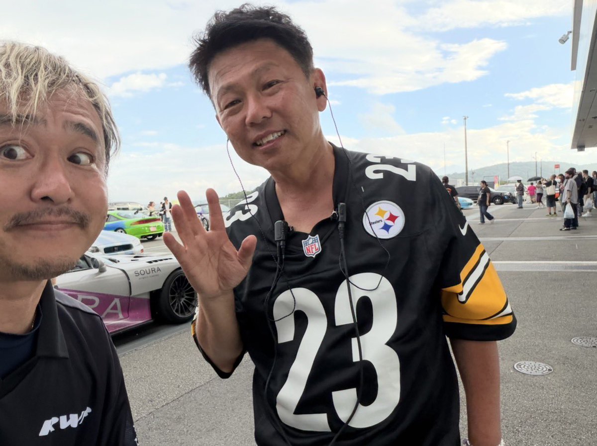 asukanagai's tweet photo. 昨日はようこそ一樂さーん!!
#fuelfest 2026 お疲れ様でした×トシさんハッピーバースディ の #明日可会 🍣部 を #jncars & #RWB TOYAMA 永井の地元
砺波で開催 でした!
ちなみJNグリーンロゴTは
うちの🐸もですが
緑のポルシェイチラク
モデルでございます!! https://t.co/Xoy1a5X0au
