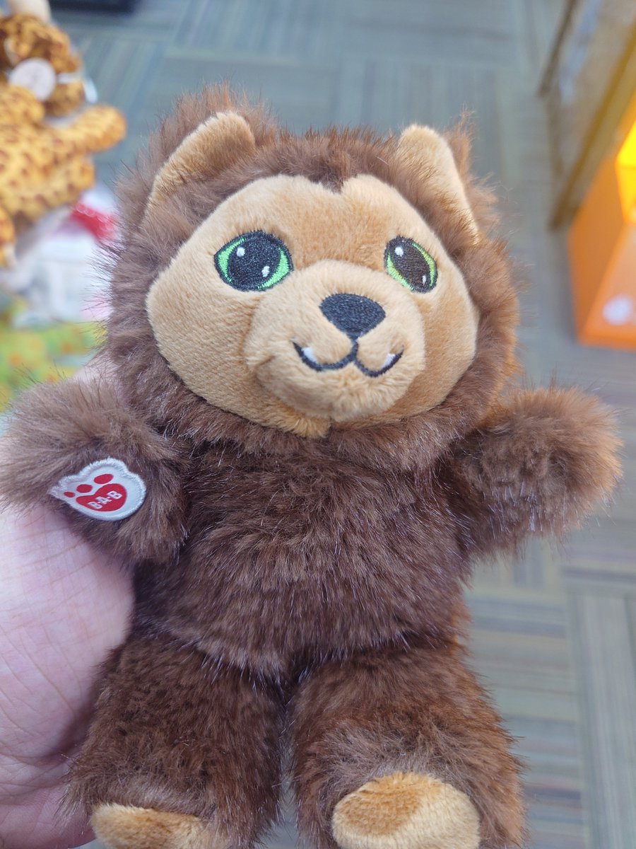 ChefPandaCos's tweet photo. While I wait for my Valko plush to arrive, this will have to do for now

#bringvalkoback #bringbackvalko https://t.co/pkaZWYud9Z