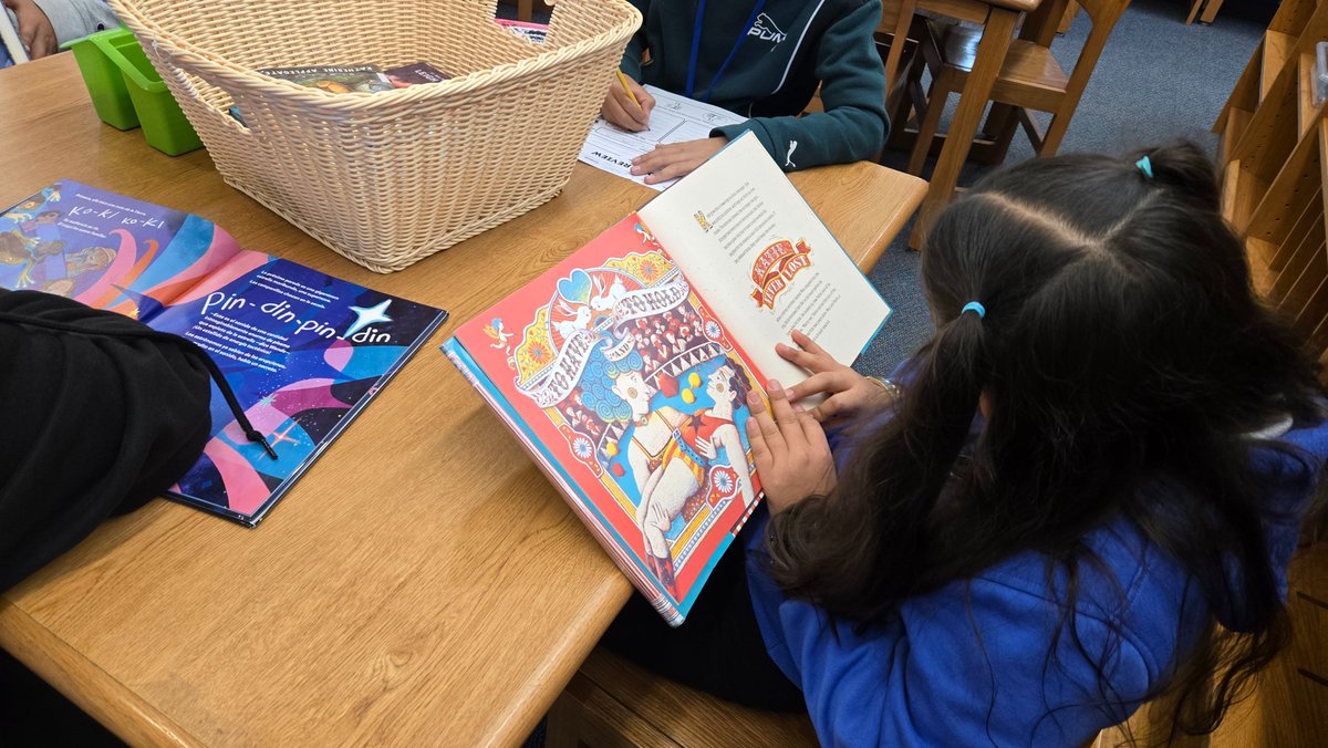 TheTigerLibrary's tweet photo. We had a book tasting with the @TBABooks !
The students are very excited about the concept of voting for their chosen one after reading them!
@DISD_Libraries https://t.co/D1m9UrA22J