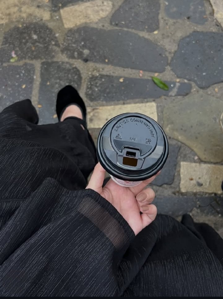 y7_600's tweet photo. روقان الصبااح وقهوة اليوم ☁🌧☕

#غيم https://t.co/XFiUQ10D6b