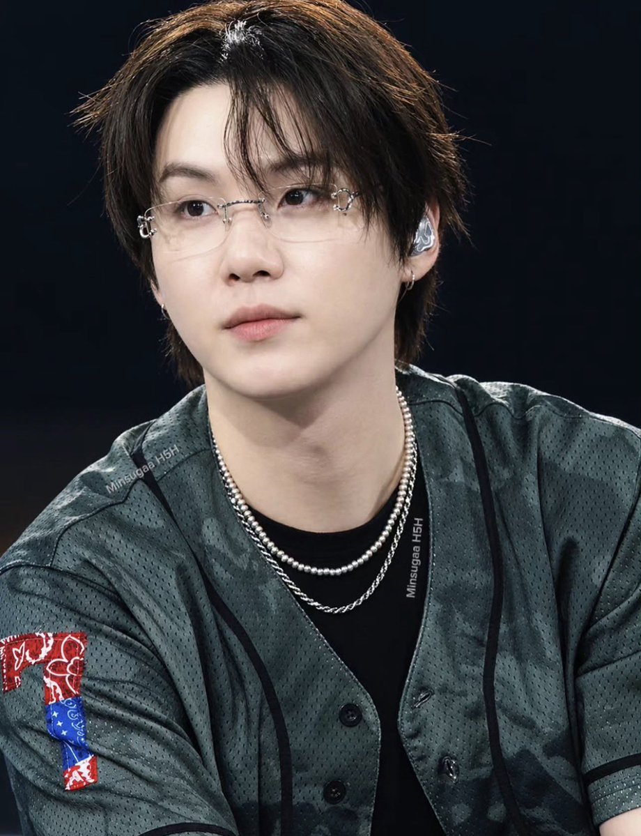sugarush_d's tweet photo. my favorite breed of yoongi is whatever the hell this is https://t.co/QYDlqWZByI