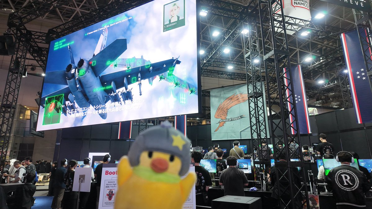 PROJECT_ACES's tweet photo. ナゲッツです！🐥
いよいよ初日の試遊、始まりました！！
#ACECOMBAT8 のコーナーは大人気です！！たくさんのご来場をお待ちしております！！ピヨッ！
#TGS2026 #エースコンバット8 https://t.co/TWhRs08MdA