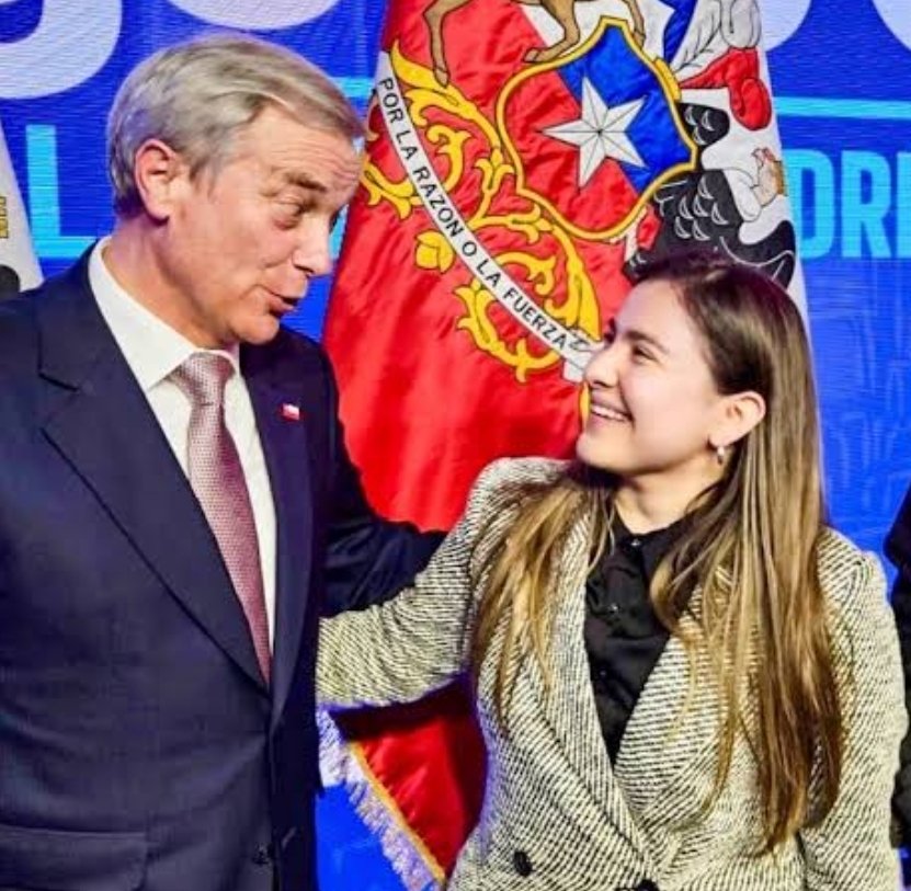 RobertoMerken's tweet photo. Es la número 48 

🔴 Activista venezolana Lucy Depablos renuncia al gobierno de Kast en medio de indagatoria de Contraloría iniciada luego de la denuncia de @ContrapoderCH https://t.co/Vqsib7xZqV