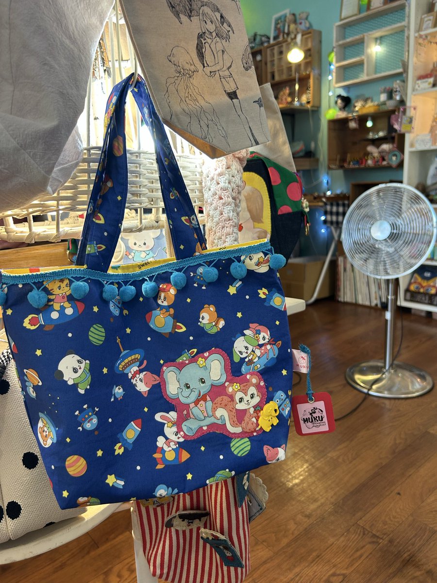 tokiwaparl43438's tweet photo. 9月17日㈭
#トキワパーラー
12時OPENです⤴︎⤴︎⤴︎
いいお天気ーーー😊
秋晴れの清々しくて、いい一日が始まるね
本日もよろしくお願いします🙏
高松市亀井町11-11江郷ビル1階
#Boxgallery #ハンドメイド #プレゼント #お土産 https://t.co/FtkkjBs5c6