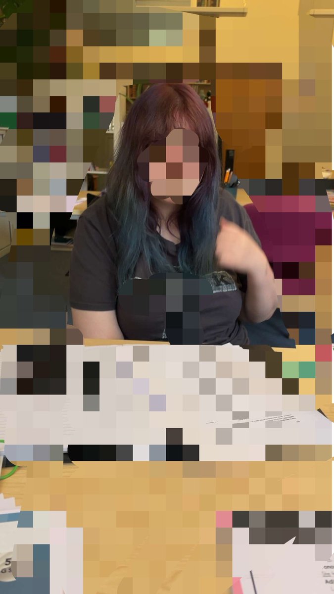 K1tty_cec's tweet photo. some guy in my college was taking photos of me and i look large AS FUCKKKK https://t.co/gnVeCOOjrA