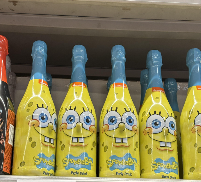 sigurdposts's tweet photo. People are always telling me that I should have more fun, so I went scouting for fun and heard this jocular yellow fellow just whispering my name. Look out Quadratum, tonight I'm getting "stupid" off the "bob." 😄🥂 https://t.co/rInVkt6l7b