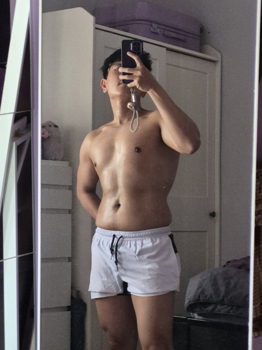 vudannotshy's tweet photo. Oh wow, didn't know pictures after morning jogging with empty stomach will be this great 🫪🫪🫪 https://t.co/NsXXJvTIt3