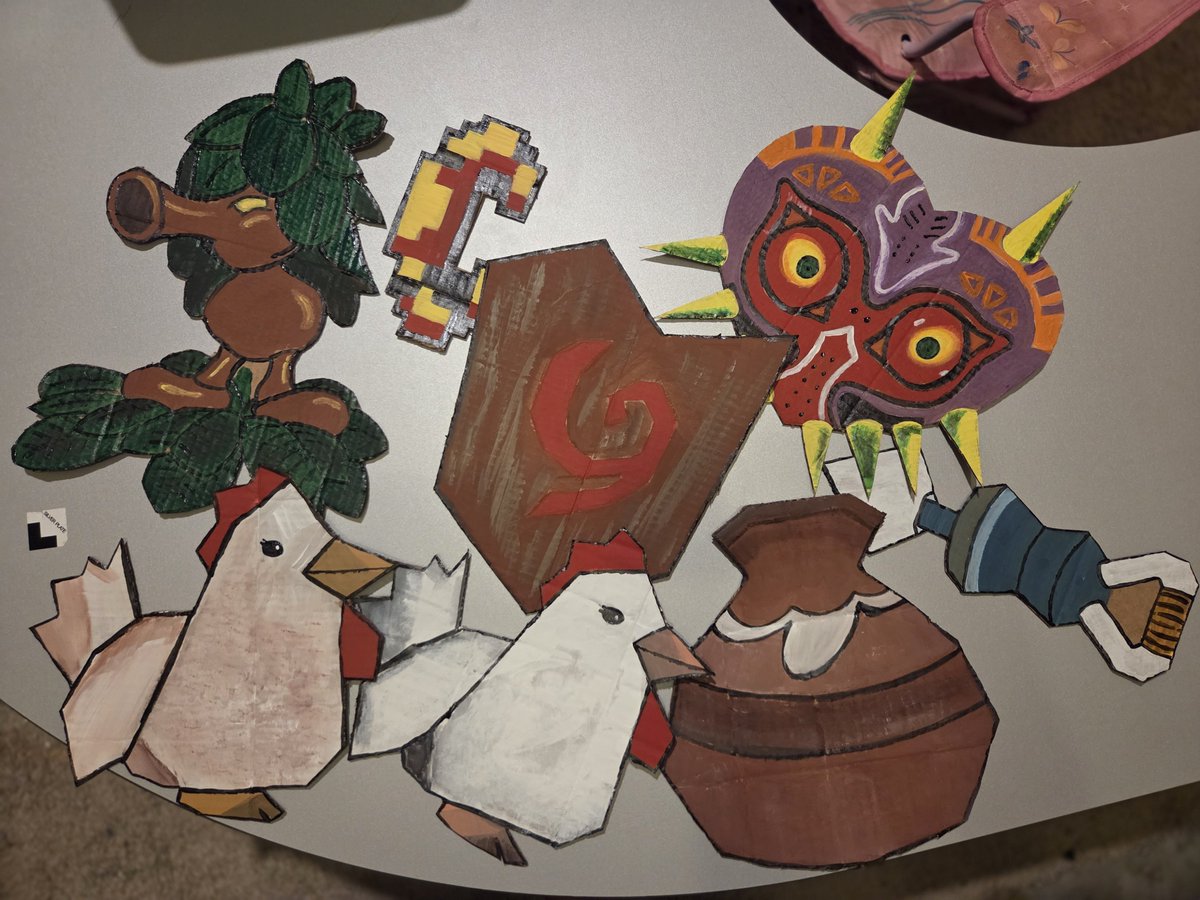 neelnee's tweet photo. Halloween decorations are coming along... https://t.co/S4Qff8VgBh