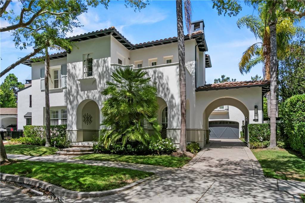 veneta_dev's tweet photo. Private Bonita Canyon rental: 5 beds, 6 baths, 6,000 sq ft, plus a pool, spa and outdoor living area.
https://t.co/dD3rzIfyhd https://t.co/xSTxU9cIAO