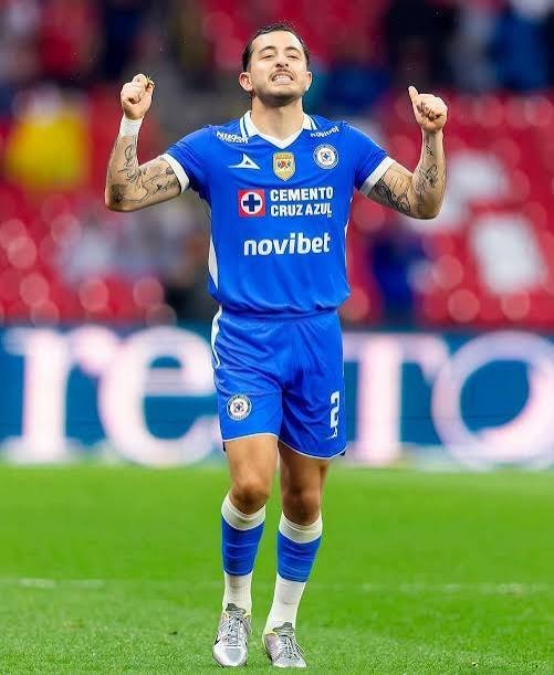yamil_bg9's tweet photo. Él único que entró e intentó hacer algo diferente, él único que puso algo de huevos, Mozo y 10 más. https://t.co/IDRy2JDoHC