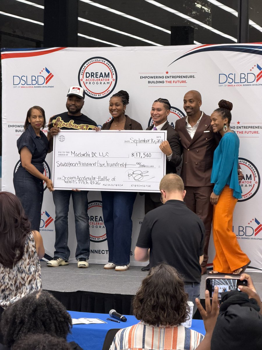 MrZlife_'s tweet photo. Nothing just got a free 17k for having a great business! @MoebachiDC https://t.co/pD0DDlEqx9
