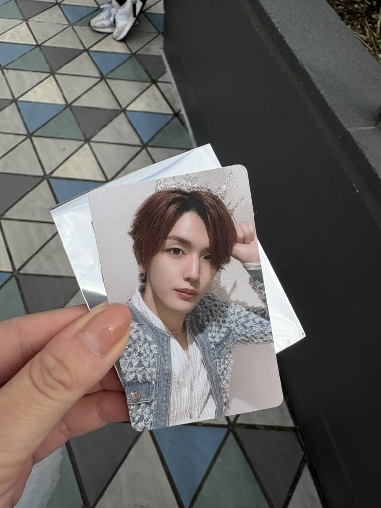 mdrdik10's tweet photo. INI コミューン　トレカ

譲　高塚
求　藤牧

ドームに居ます。お気軽にお声掛けください。
#INI交換 https://t.co/NOgwnJBF0F