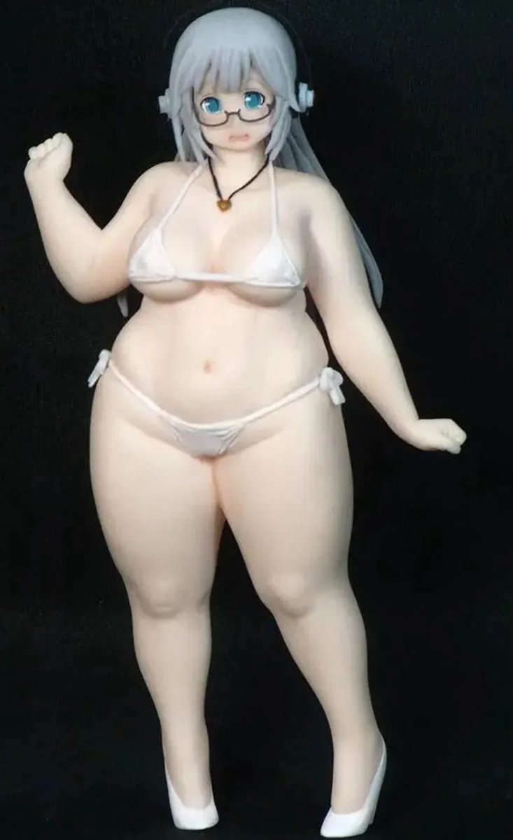 hotangelyaoi's tweet photo. i always see super pochaco but never super taruco :( she needs love too. https://t.co/Ojf4zUrr9a