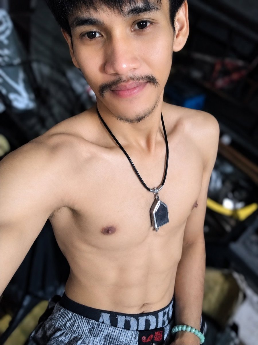 2frcgz2's tweet photo. @Dojjohm พอจะเป็นคนประจำได้มั่ย https://t.co/MEmYqHkcZE