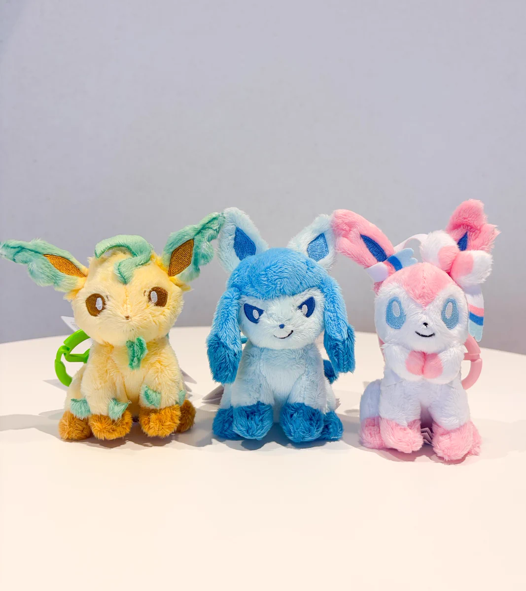 ポケモンキャンバス　イーブイフレンズ　タグあり　ポケモンセンター限定　希少 公式】プロジェクトイーブイ（続） on X: 